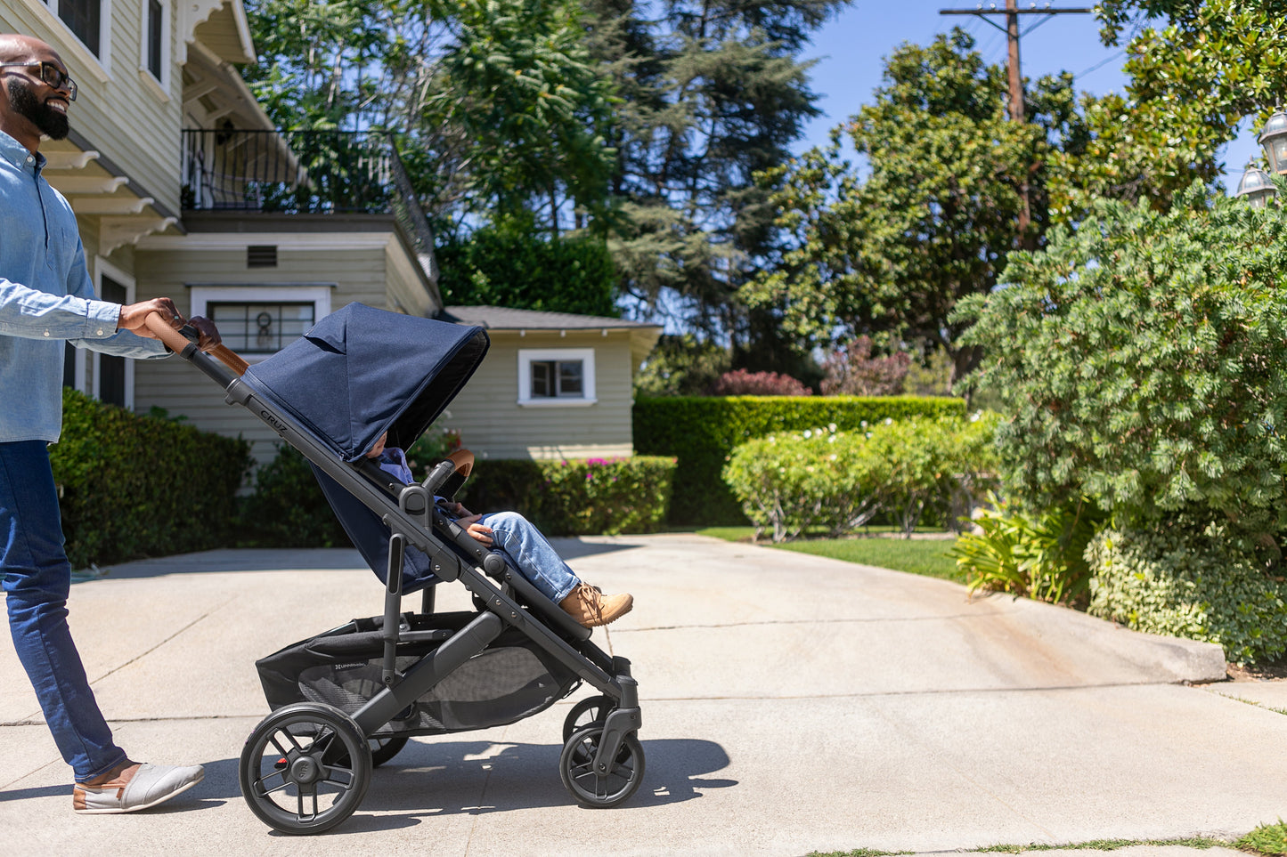 UPPAbaby Cruz V2 Stroller and Bassinet Bundle